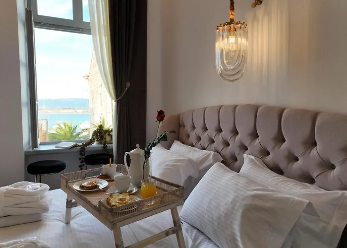 فندق مبيت وإفطار Residenza Di Fedralia