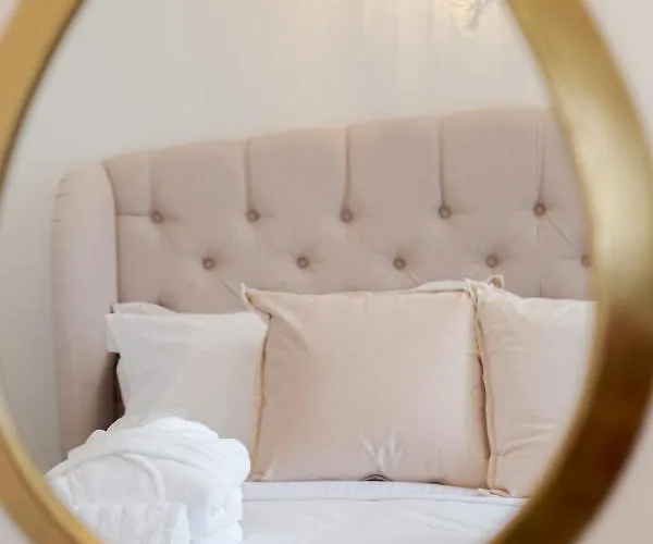 فندق مبيت وإفطار Residenza Di Fedralia 4*